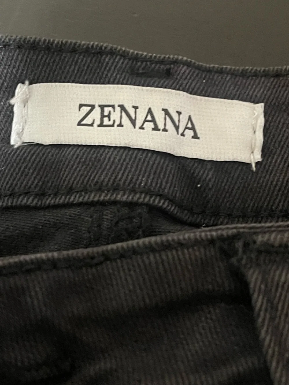 Zenana Outfitters Black High-Rise Wide Leg Jeans - Picture 4 of 9